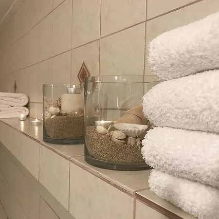 Daire Panai's Garden *