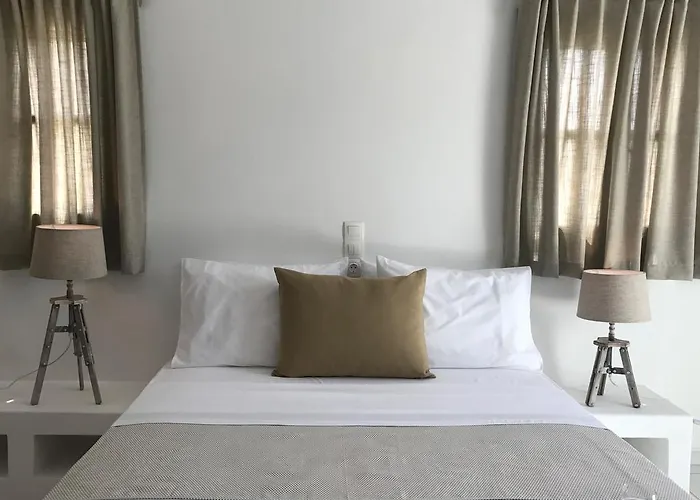 شقة Panai's Garden *